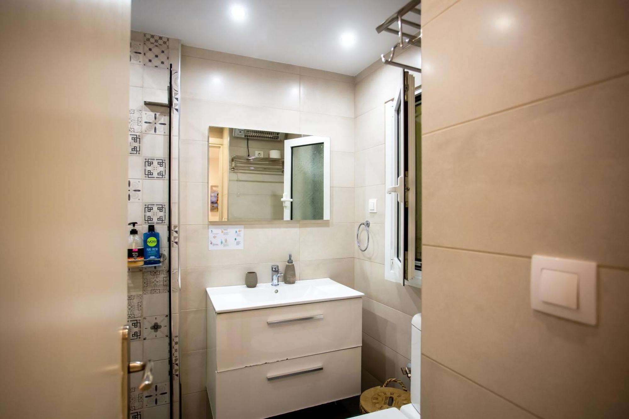 Hadrian By Heloni Apartments Athens Ngoại thất bức ảnh